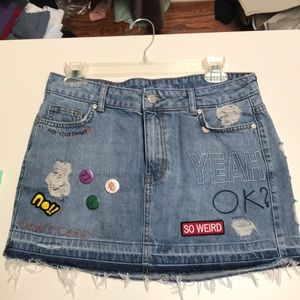 Jean skirt with patches